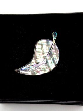 Vintage Alpaca Abalone Shell MOP Leaf Shaped Brooch Silver Tone 2" Mexico VGC